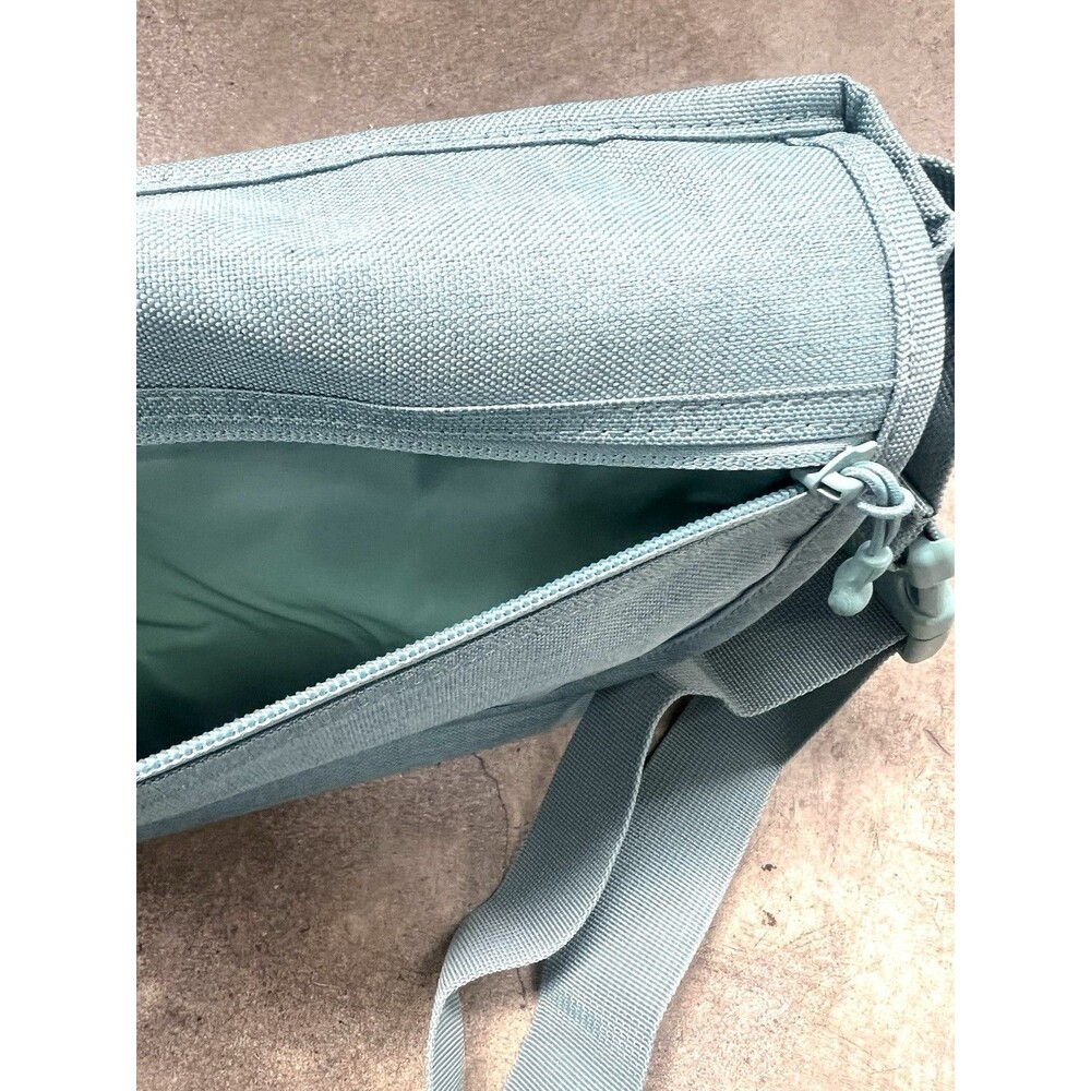 NWT Herschel Supply Co. Grade Mini Messenger Bag Oil Blue Crosshatch Nordstrom - Picture 5 of 9